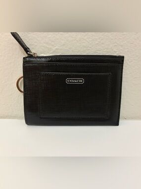 Coach Black Patent Card Wallet Wristlet with Logo Plaque